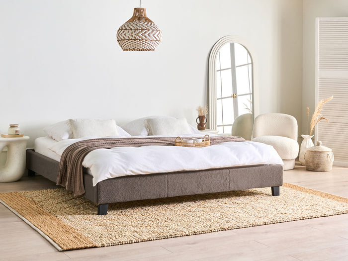 Beliani - ROANNE - Tweepersoonsbed - Taupe - 180 x 200 cm - Bouclé