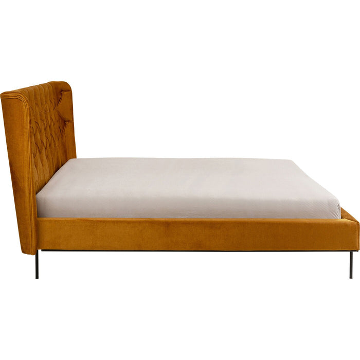 Bed Audrey fluweel oker Kare Design