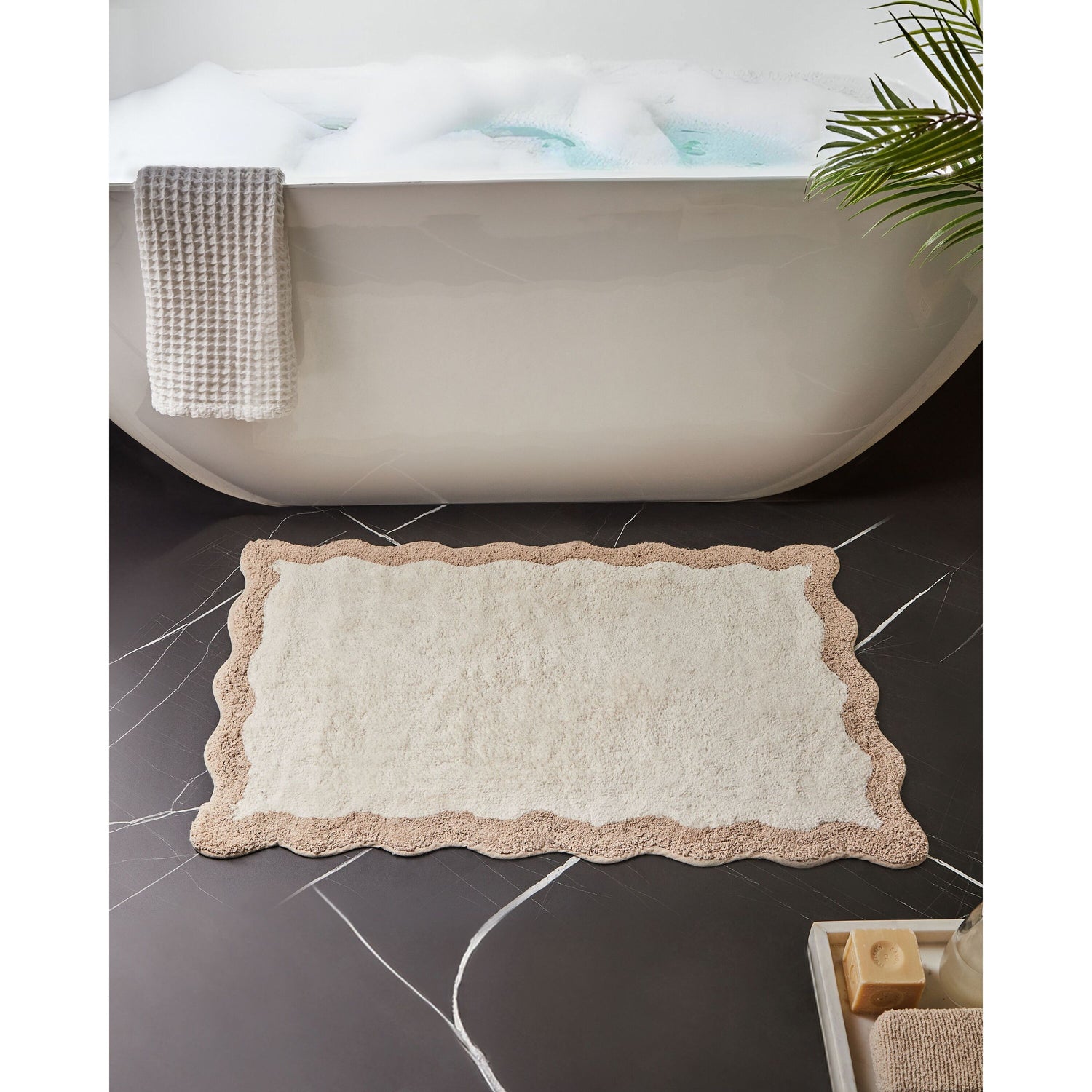 Beliani - NANGAL - Badmat - Beige|Bruin - 60 x 90 cm - Katoen