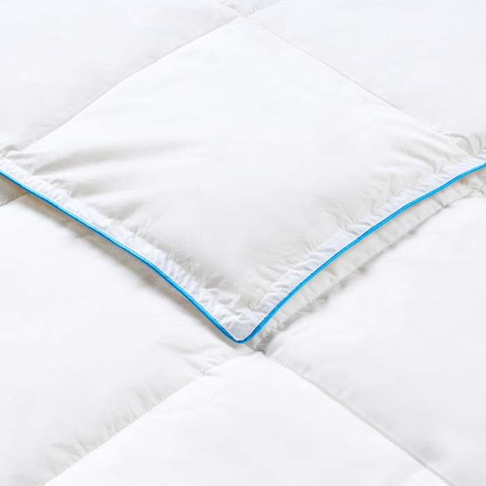 Beliani-CERVINO-Dekbed licht warm-Wit-150 x 200 cm-Eendendons