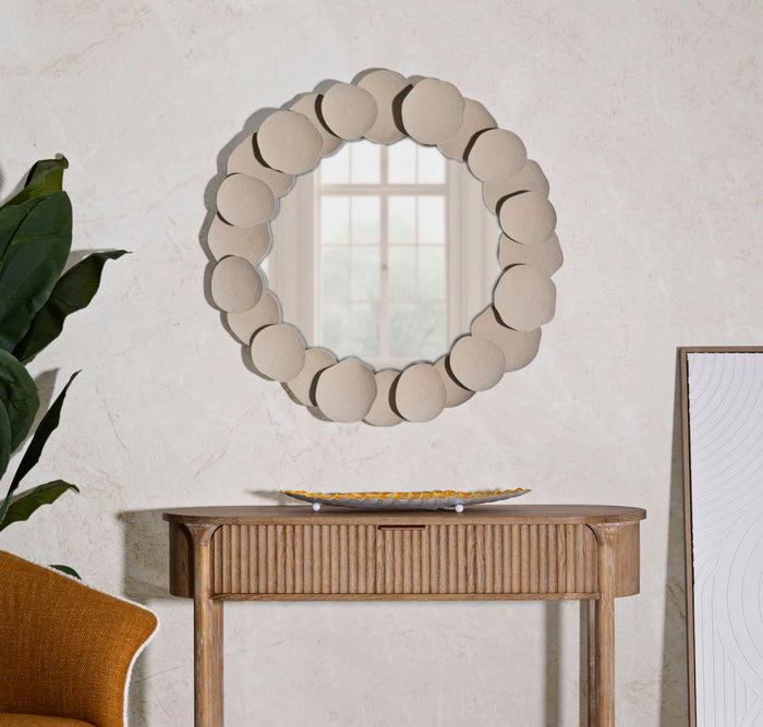 Crèmekleurige metalen wandspiegel 85x7,5x85 cm