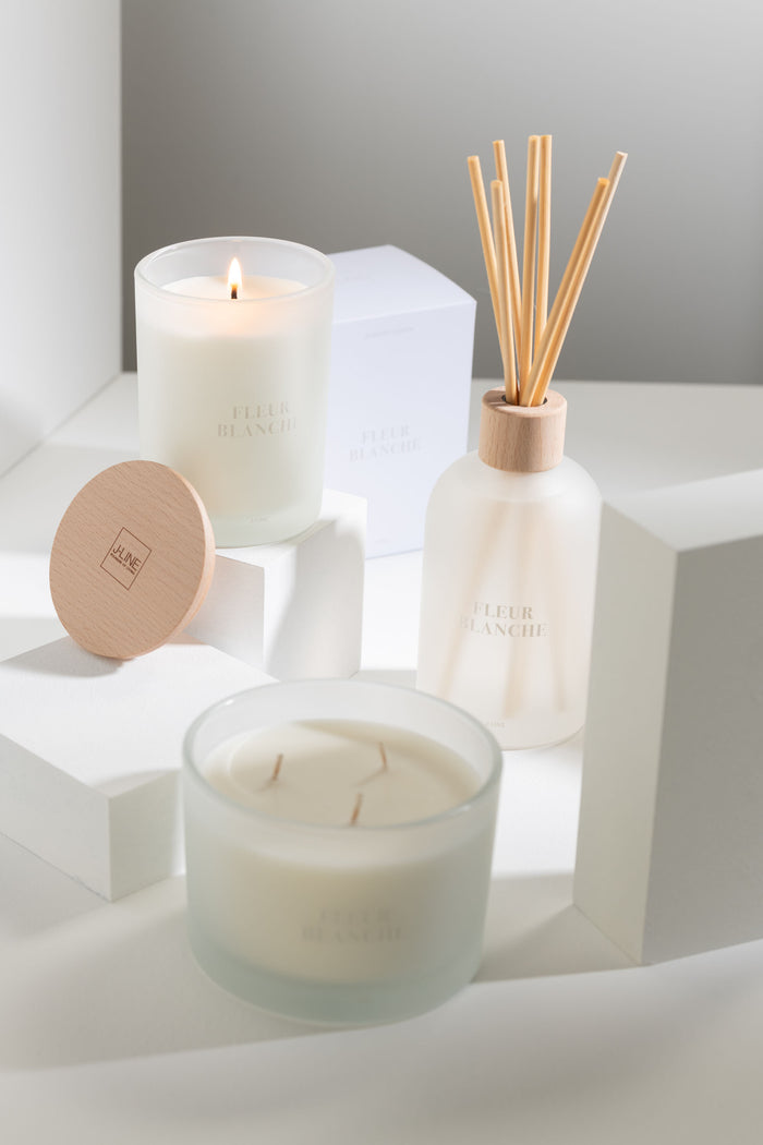 J-Line geurolie Accords Essentiels - Fleur Blanche - wit - 250 ml