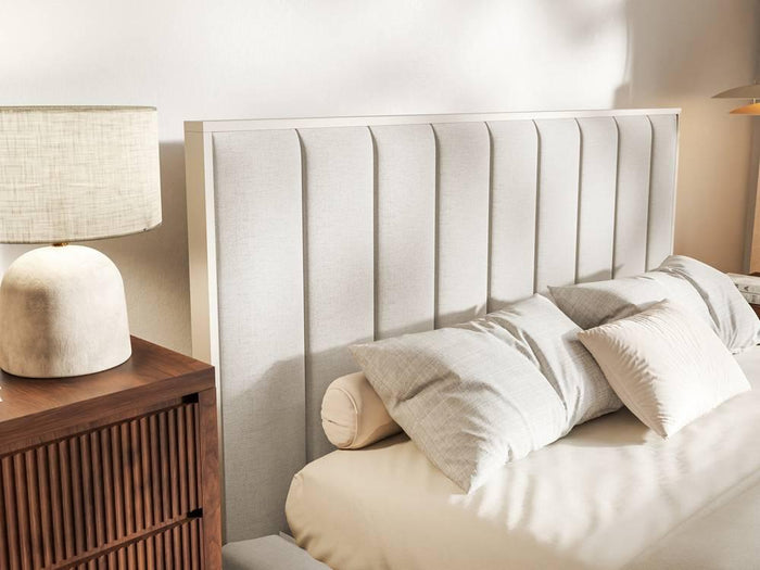 NADUVI Collection Bedframe Taavi chenille met opbergruimte en