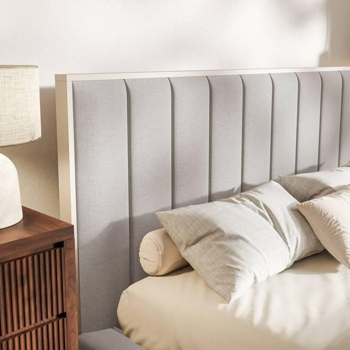 NADUVI Collection Bedframe Taavi chenille 180 x 200 cm