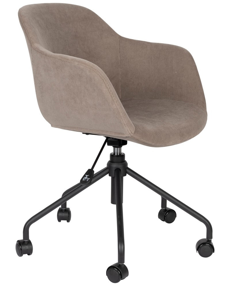 f612ba05-b975-4098-afa3-85117e667226-vrijstaandbeeld.jpg (1143310) 