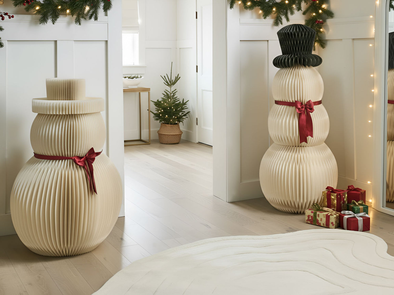 Beliani - KLARALVEN - Set van 2 kerstfiguren - Beige - Papier