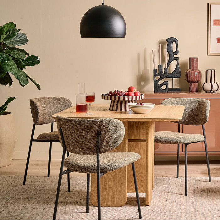 by fonQ Quaro Eettafel - Eiken