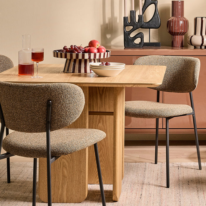 by fonQ Quaro Eettafel - Eiken