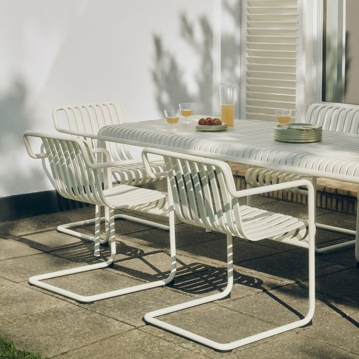 HAY Palissade Cantilever Tuinstoel - Crème Wit