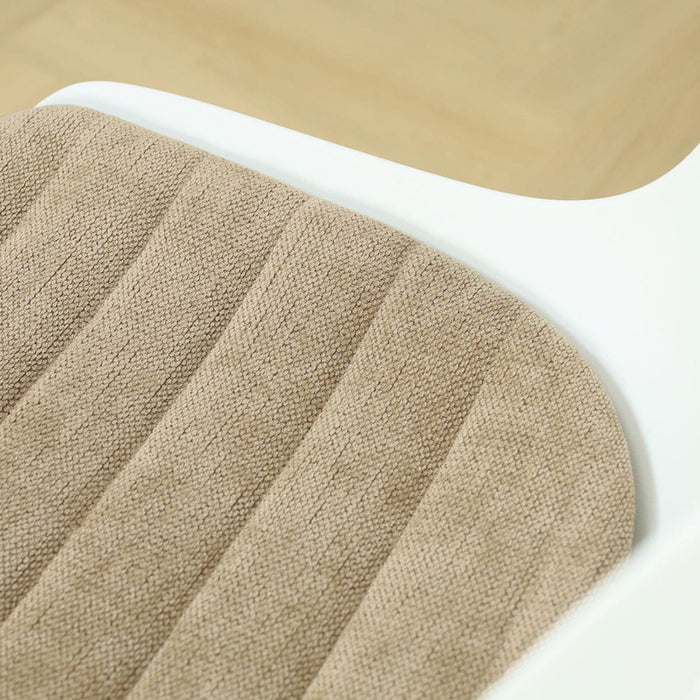 Nolon Nola-Liv draaibare eetkamerstoel wit met nougatbruin zitkussen -