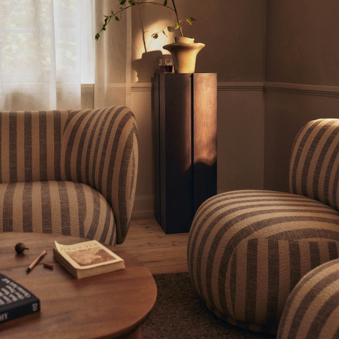 Ferm Living Parcel Pedestal Sokkel H 90 cm - Dark Stained