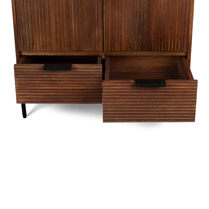 297020-x7.jpg (1168954) 