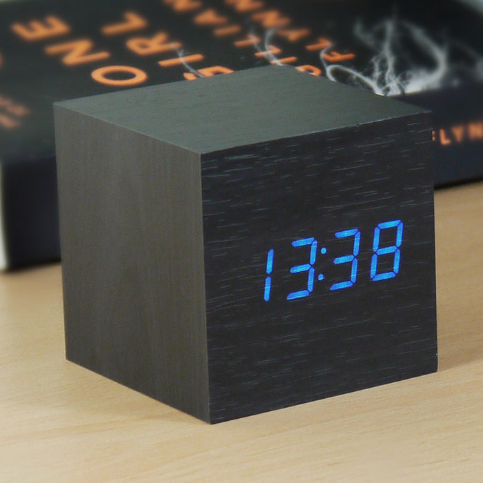 Gingko Cube Click Wekker - Zwart/Blauw