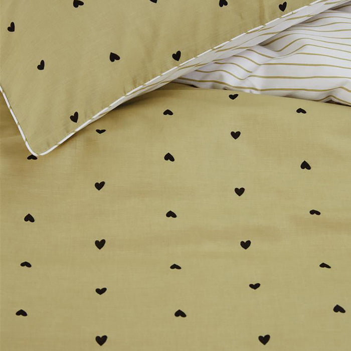 vtwonen Striped Hearts Dekbedovertrek 240 x 200/220 cm - Geel