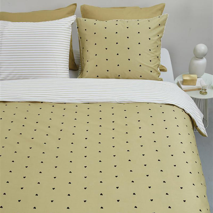 vtwonen Striped Hearts Dekbedovertrek 240 x 200/220 cm - Geel