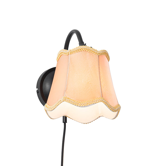 QAZQA Klassieke wandlamp zwart met lampenkap goud - Nona
