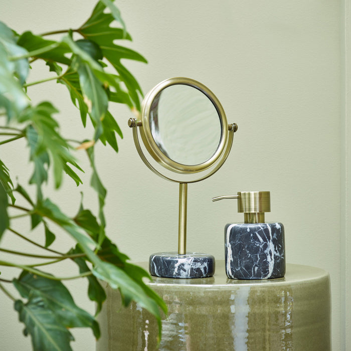 301137-x2.jpg (1427839) 