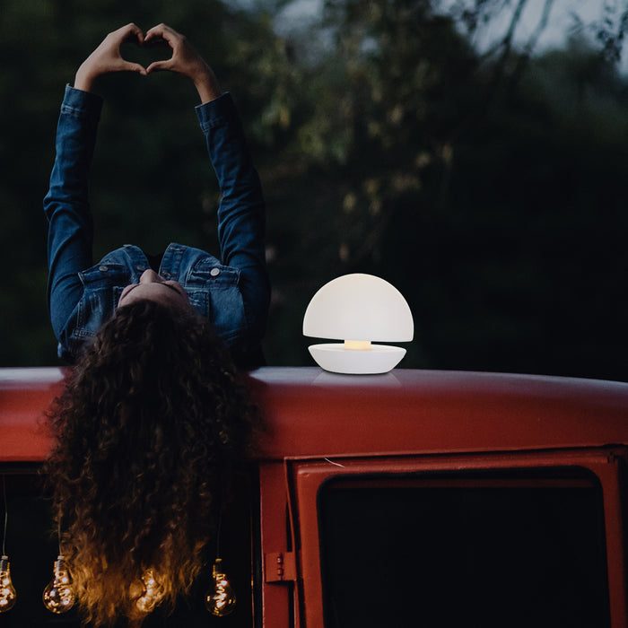 Anne Light &amp; Home Catching Light Bol Tafellamp Wit