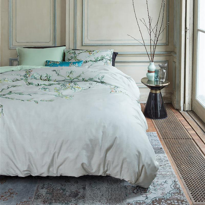 Beddinghouse x Van Gogh Museum Blossom Dekbedovertrek 240 x 200/220 cm - Grijs