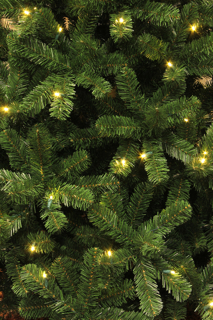 Charlton Kunstkerstboom met LED Verlichting H185 cm Groen