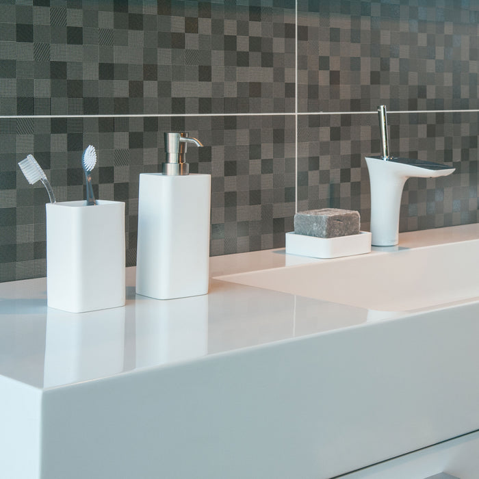 88305-88306-145772-x01.jpg (1765437) 