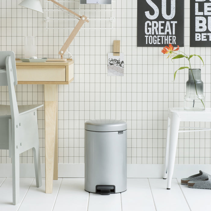 Brabantia NewIcon Pedaalemmer 12 L - Metallic Grey