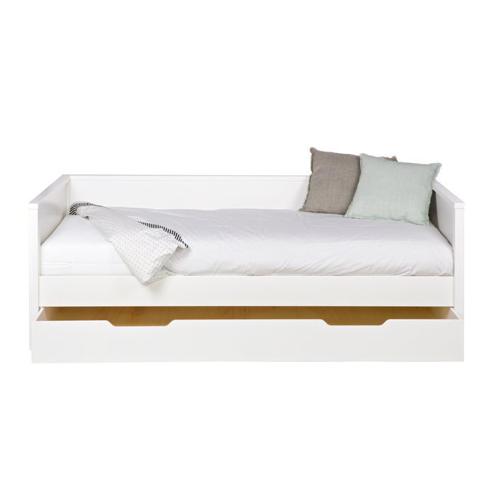 Woood Nikki & Jade Bedlade