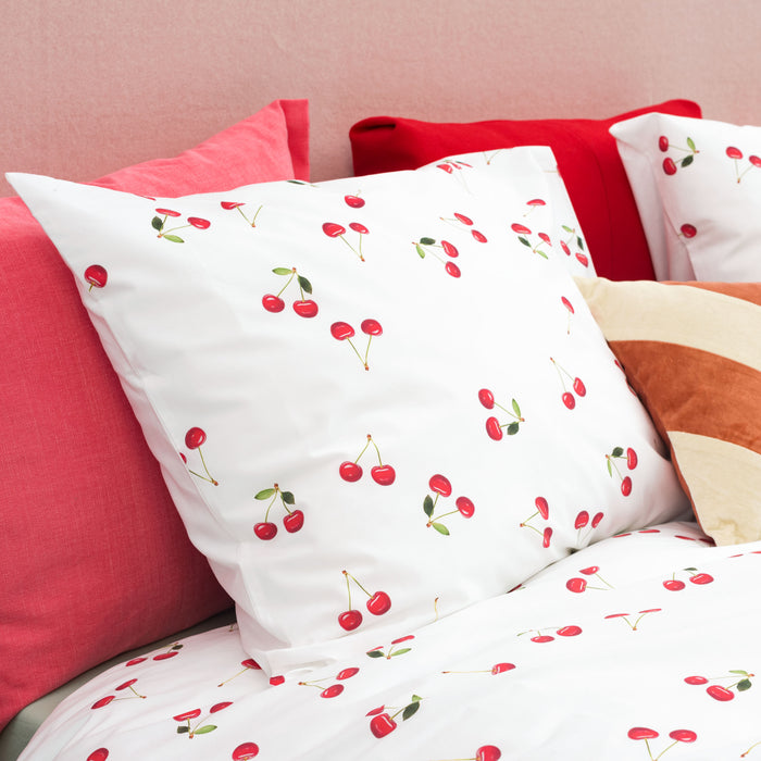 SNURK Cherries Dekbedovertrek 240 x 220 cm