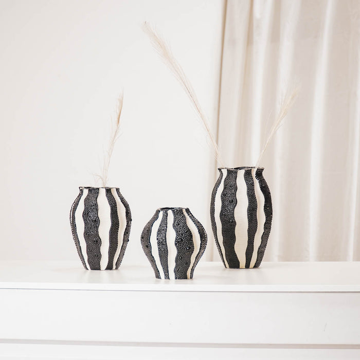 HV Skin Vaas- Zwart|Wit-15,8x15,8x20,7cm