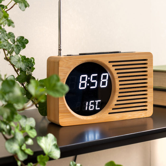 Karlsson Retro Radio Alarmklok - Bamboo