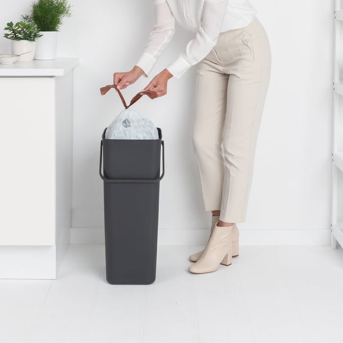 Brabantia Sort & Go Afvalemmer 40 L - Donkergrijs