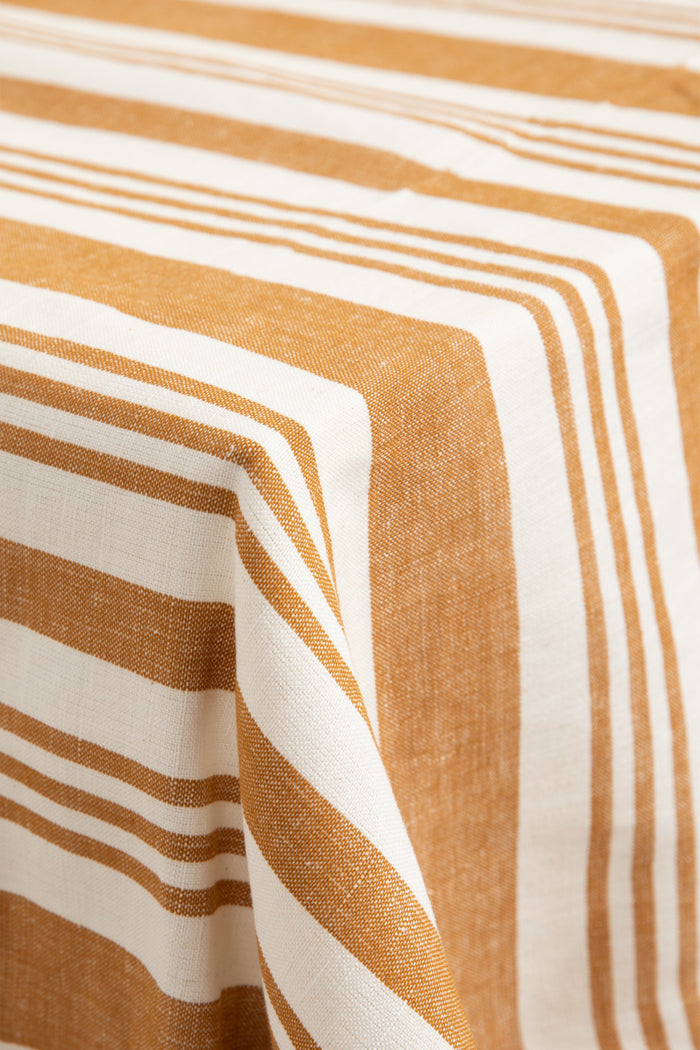 Sissy-Boy Tafelkleed met karamel strepen