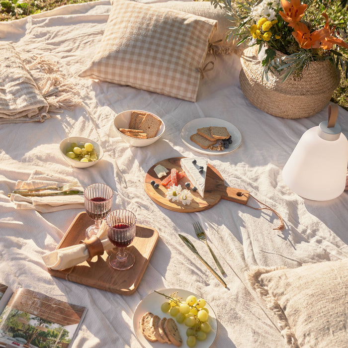 Kave Home - Dienblad Ruperta van massief acaciahout