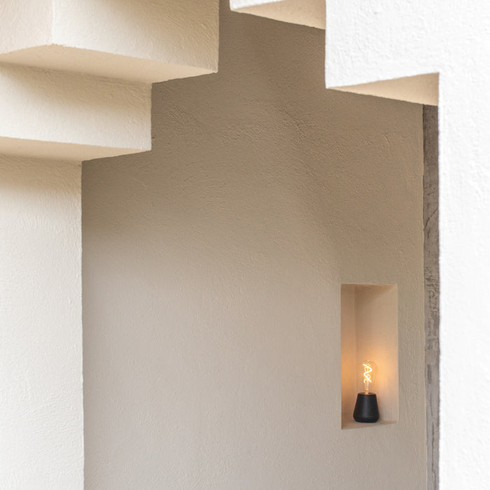 Humble One Oplaadbare Tafellamp - Black