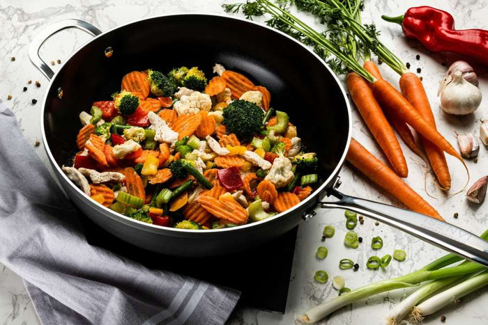 ISENVI Victoria Forged keramische wokpan 32CM - RVS greep