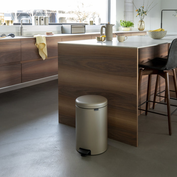 Brabantia NewIcon Pedaalemmer 20 L - Metallic Gold
