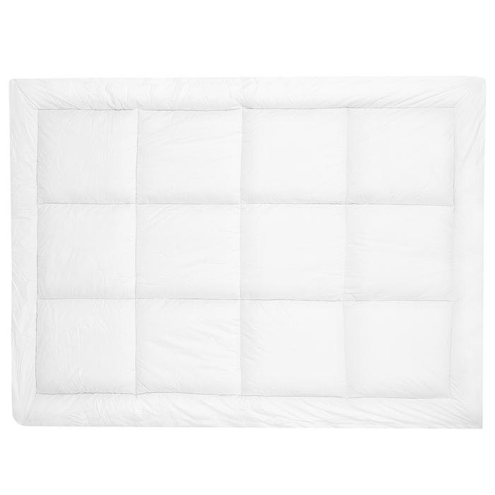 Beliani - AIZKORRI - Matrasbeschermer - Wit - 140 x cm - Microvezels