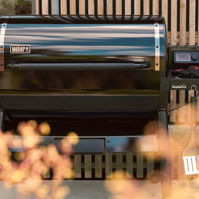 Weber Smokefire EPX6 Houtgestookte Pelletbarbecue Black Edition