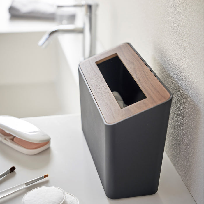 Yamazaki Rin Tafelafvalbakje - Zwart