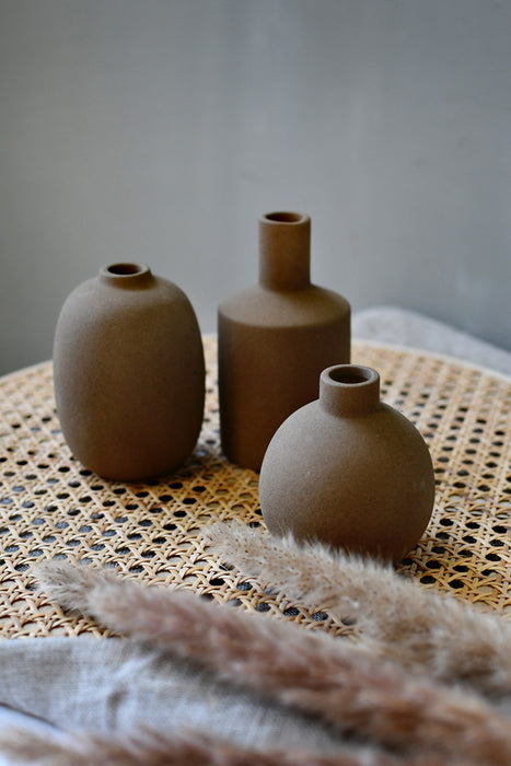 Storefactory albacken rond bruin vaasje (Ø 8 centimeter x 9