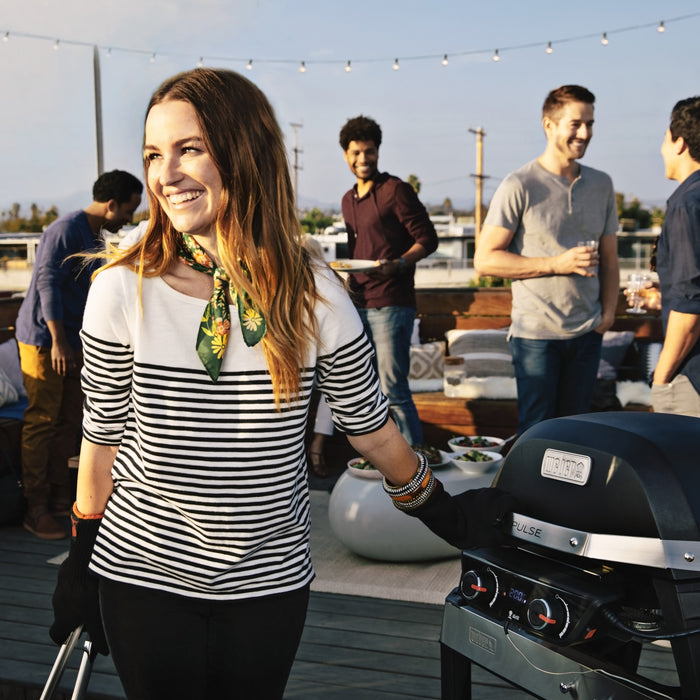 Weber Pulse 2000 Met Stand Elektrische barbecue B 112 x D 76 cm