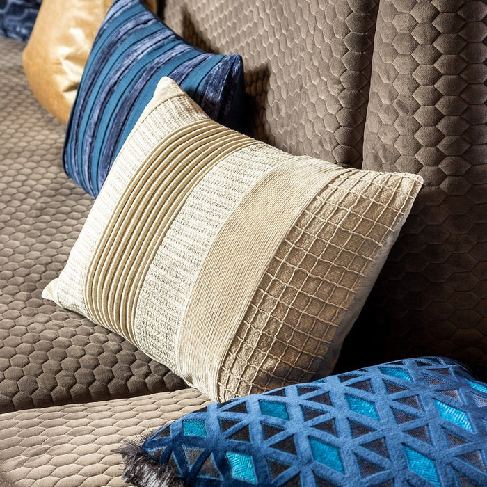 4f5d201f-c028-4b38-bbf3-55f370f4839b-afbeelding7.jpg (2800891) 