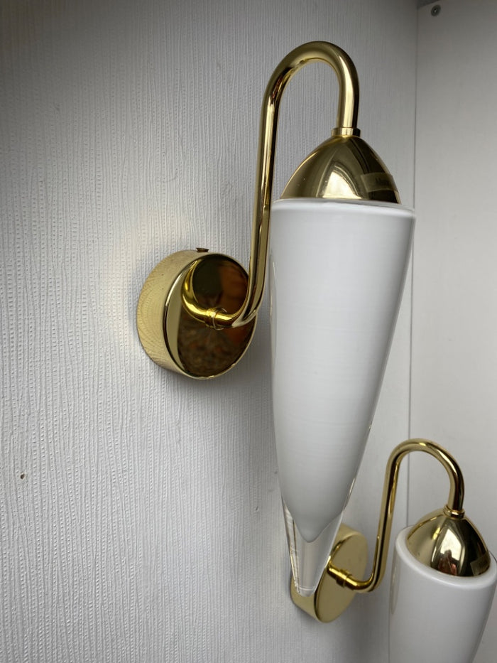 Reliving Regency Pegel Lampjes