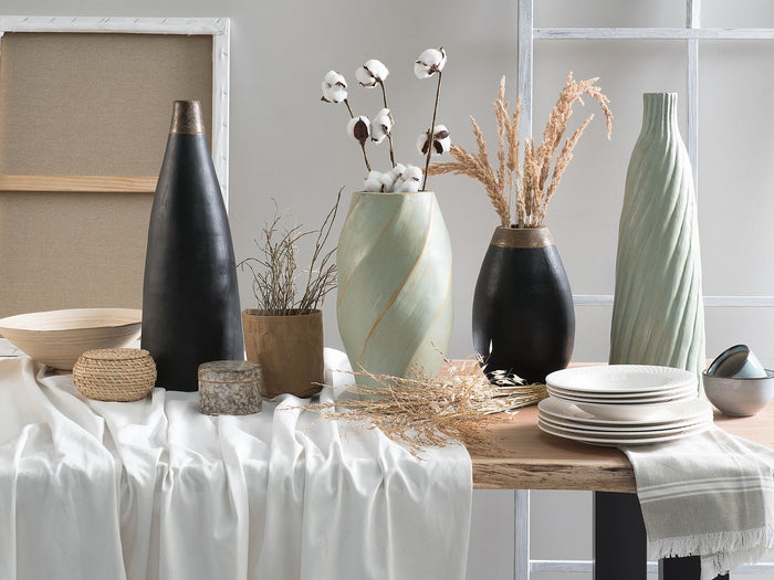 Beliani CORIA Decoratiefiguur Zwart