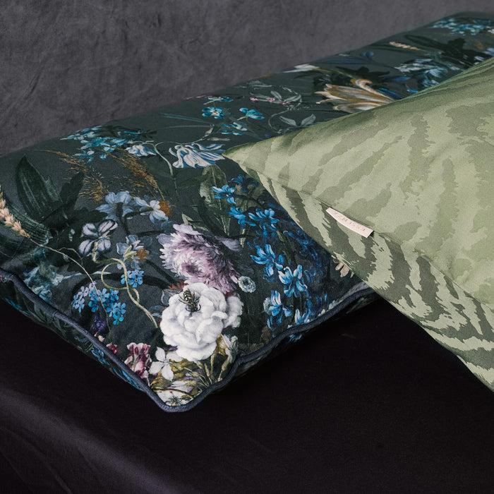 Essenza Eleanor Sierkussen Groot 40 x 90 cm - Nachtblauw