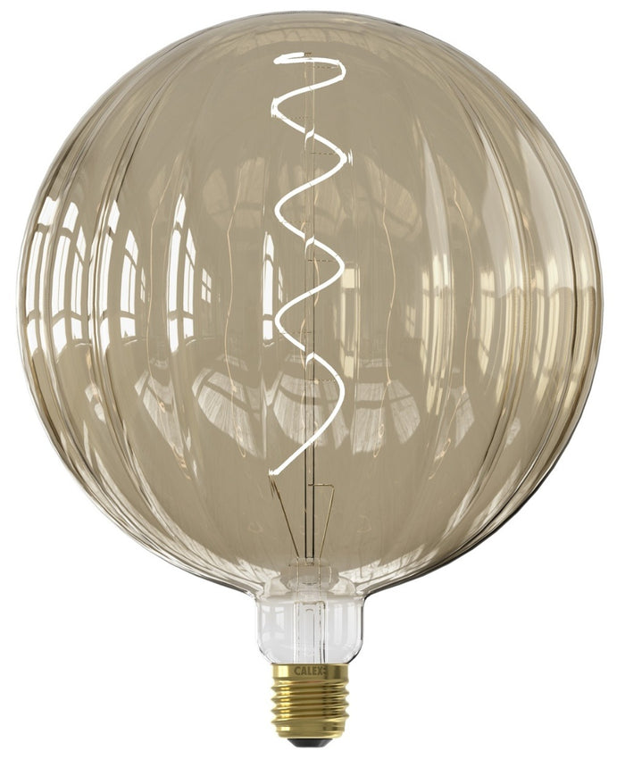 f636ac89-806b-4046-8e6e-6c5a0d14a327-vrijstaandbeeld.jpg (2892273) 