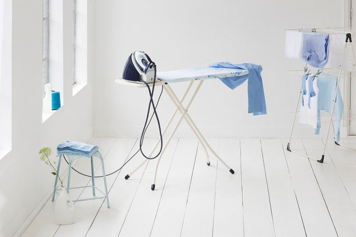 Brabantia Strijkplank B met Strijkijzerhouder 124 x 38 cm - Cotton Flower