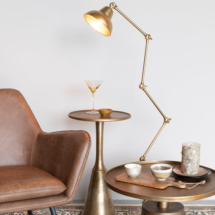 by fonQ  Rizzo Salontafel