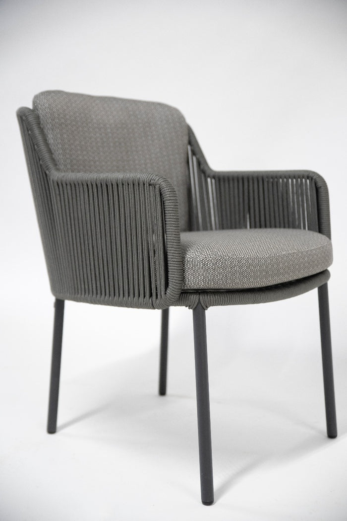 4 Seasons Bernini dining tuinstoel - platinum (1 stuk)