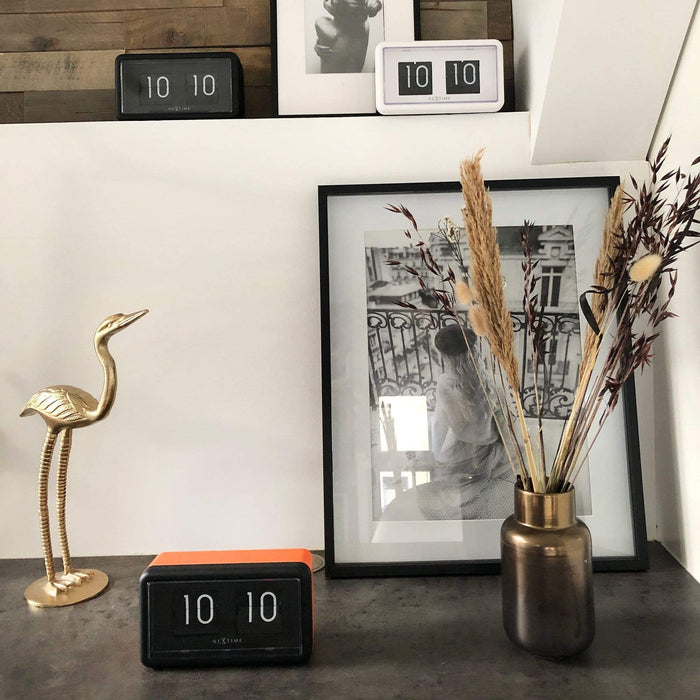 NeXtime - NeXtime - Flip Klok  - Tafel of Wandklok -Oranje|Zwart